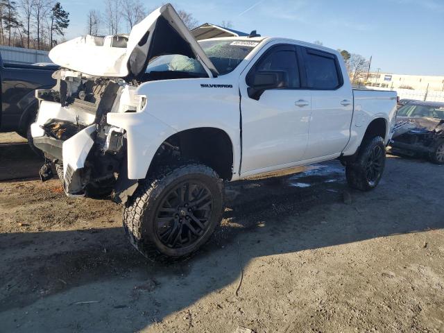 CHEVROLET SILVERADO 2021 with VIN 1GCUYEEL9MZ323166 - Photo from auction
