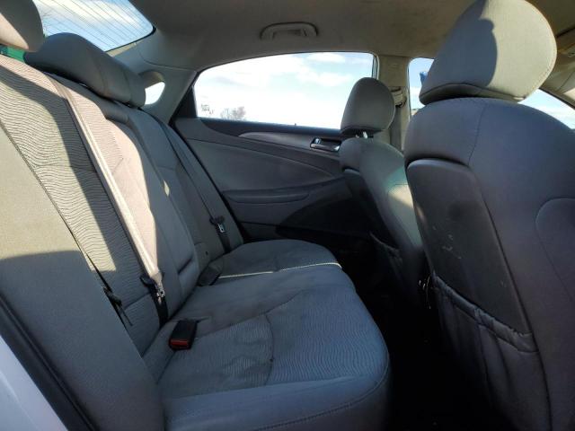 Photo 10 from auction – 2012 HYUNDAI SONATA HYB with VIN KMHEC4A47CA038275
