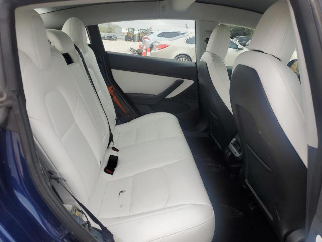 Photo 10 from auction – 2018 TESLA MODEL 3 with VIN 5YJ3E1EB5JF081045