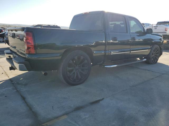 Photo 3 from auction – 2004 CHEVROLET SILVERADO with VIN 2GCEC13TX41402577