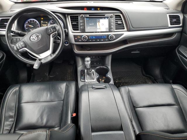 Photo 8 from auction – 2018 TOYOTA HIGHLANDER with VIN 5TDJZRFH3JS815027