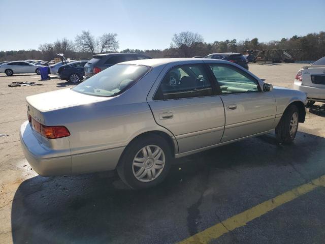 Photo 3 from auction – 2001 TOYOTA CAMRY CE with VIN 4T1BG22K81U075288