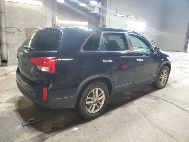 Photo 3 from auction – 2014 KIA SORENTO LX with VIN 5XYKTCA68EG500817
