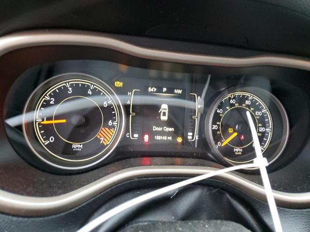 Zdjęcie 9 z aukcji – 2015 JEEP CHEROKEE L z VIN 1C4PJLCB4FW678024