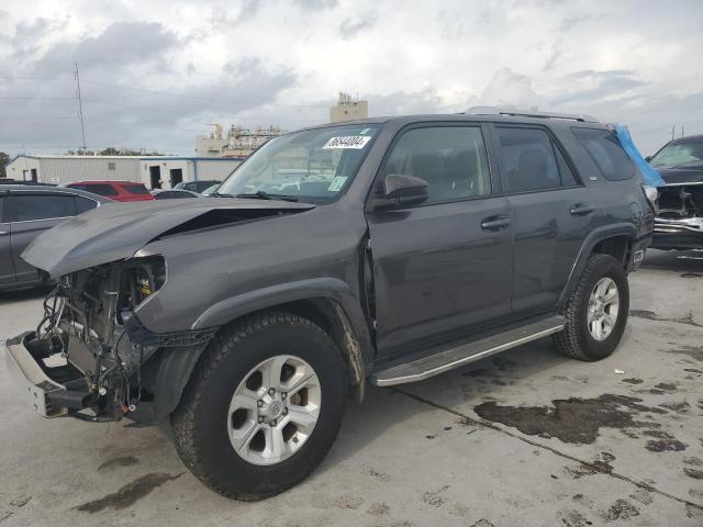 TOYOTA 4RUNNER SR 2015 with VIN JTEZU5JR0F5106185 - Photo from auction