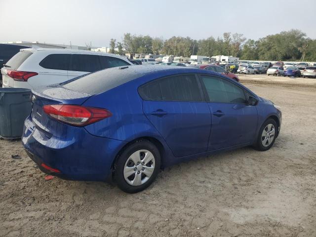 Photo 3 from auction – 2017 KIA FORTE LX with VIN 3KPFK4A74HE101827