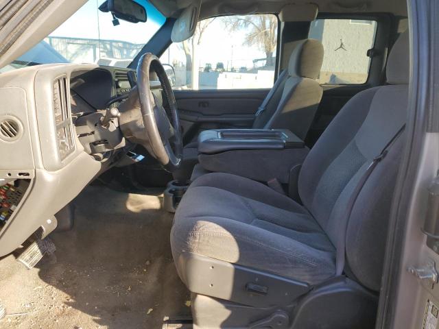 Photo 7 from auction – 2005 CHEVROLET SILVERADO with VIN 1GCEC19TX5E246502