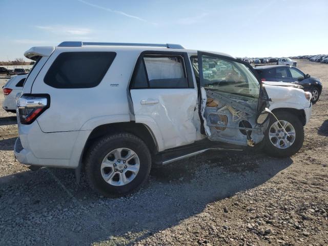 Photo 3 from auction – 2016 TOYOTA 4RUNNER SR with VIN JTEBU5JR9G5380827