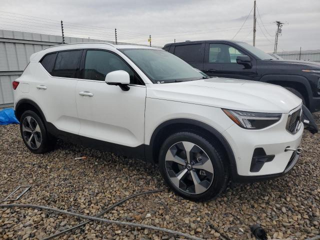 Photo 4 from auction – 2025 VOLVO XC40 PLUS with VIN YV4L12UE9S2480975