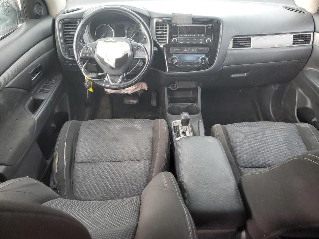 Photo 8 from auction – 2016 MITSUBISHI OUTLANDER with VIN JA4AZ3A31GZ038695