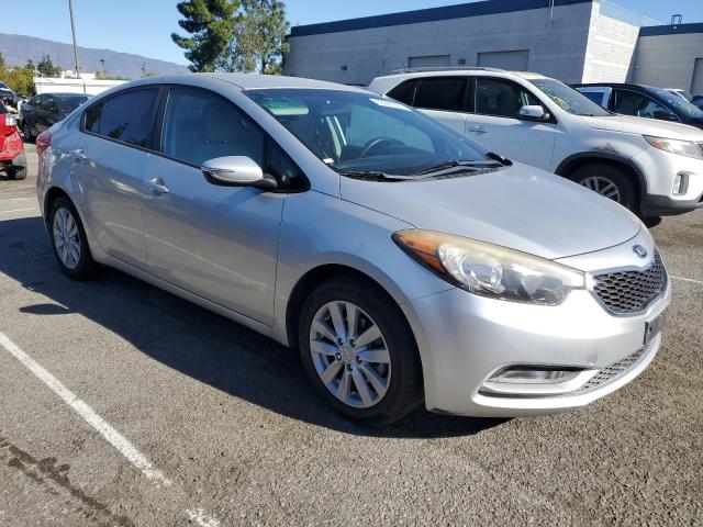 Photo 4 from auction – 2014 KIA FORTE LX with VIN KNAFX4A61E5208752