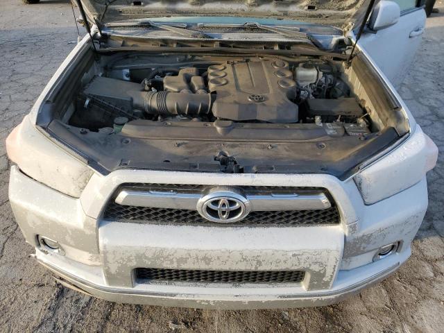 Photo 12 from auction – 2011 TOYOTA 4RUNNER SR with VIN JTEBU5JRXB5068184