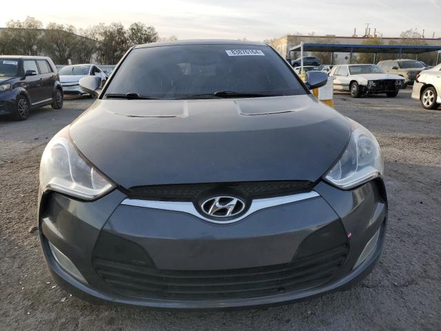 Photo 5 from auction – 2013 HYUNDAI VELOSTER with VIN KMHTC6AD8DU150702