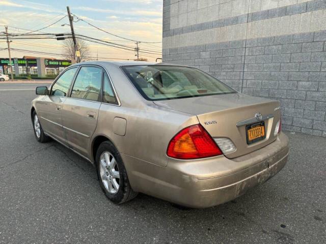 Photo 3 from auction – 2000 TOYOTA AVALON XL with VIN 4T1BF28B4YU105987