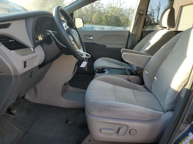 Photo 7 from auction – 2017 TOYOTA SIENNA LE with VIN 5TDKZ3DC8HS802275