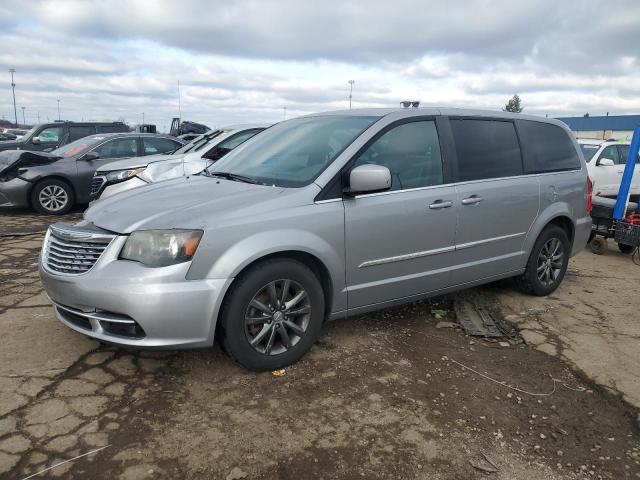 CHRYSLER TOWN & COU 2014 with VIN 2C4RC1HG2ER367646 - Photo from auction