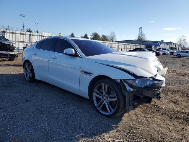 Photo 4 from auction – 2017 JAGUAR XE PRESTIG with VIN SAJAK4BV3HA950830