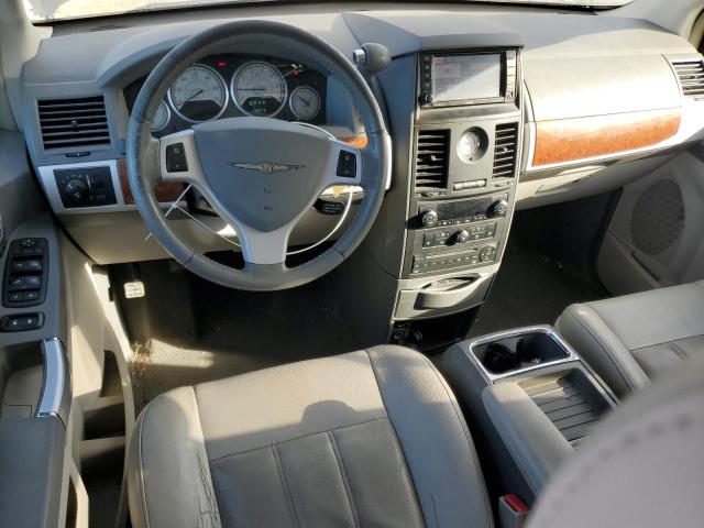 Photo 8 from auction – 2008 CHRYSLER TOWN & COU with VIN 2A8HR54P28R648317
