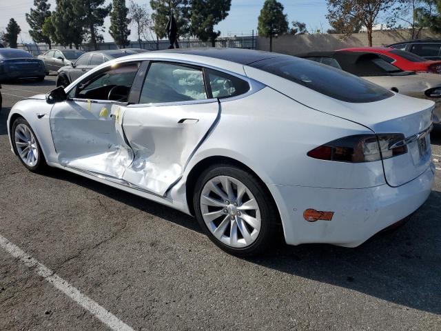Photo 2 from auction – 2020 TESLA MODEL S with VIN 5YJSA1E23LF366188