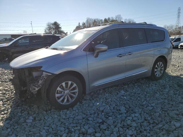 CHRYSLER PACIFICA T 2018 with VIN 2C4RC1BG5JR149588 - Photo from auction