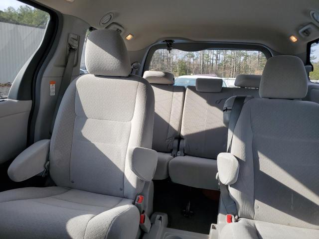 Photo 10 from auction – 2015 TOYOTA SIENNA LE with VIN 5TDKK3DCXFS568075