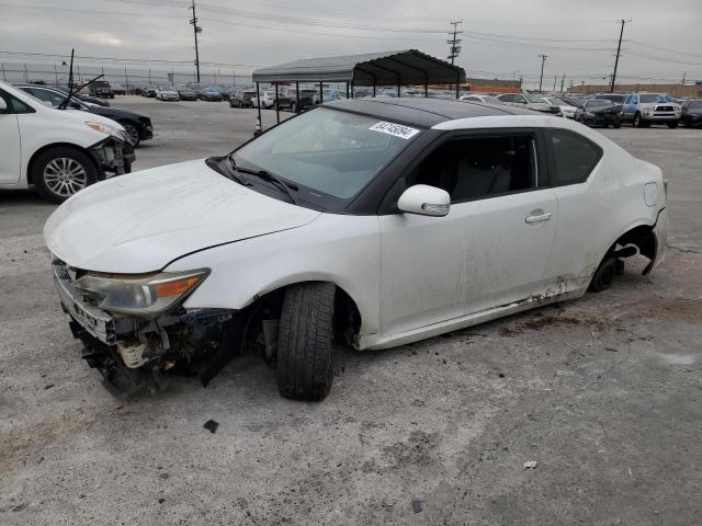 Photo 1 from auction – 2015 TOYOTA SCION TC with VIN JTKJF5C75FJ011435