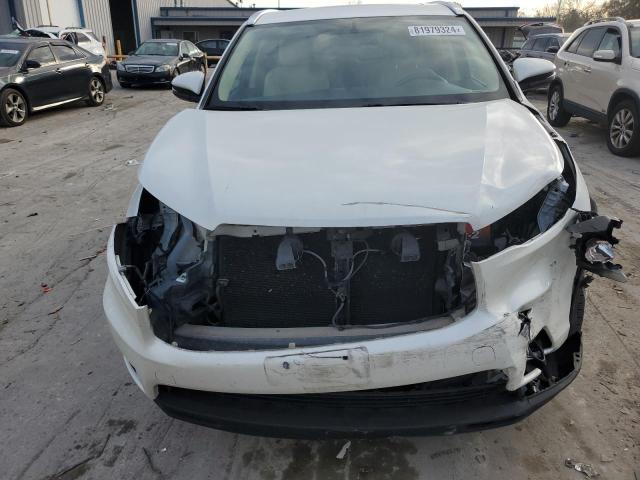 Photo 5 from auction – 2016 TOYOTA HIGHLANDER with VIN 5TDYKRFHXGS132057