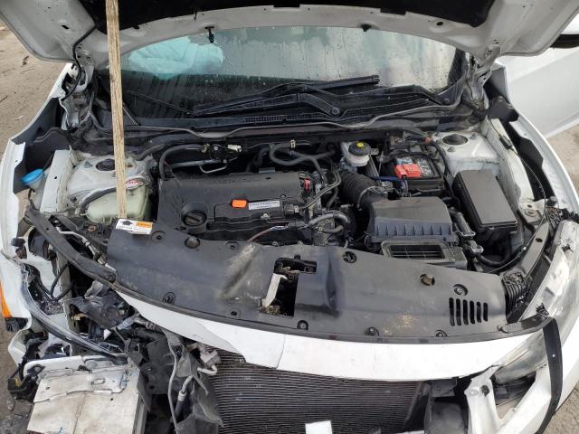 Photo 11 from auction – 2017 HONDA CIVIC LX with VIN 2HGFC2F53HH555632