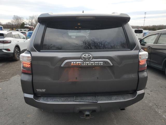 Photo 6 from auction – 2016 TOYOTA 4RUNNER SR with VIN JTEBU5JR3G5375798