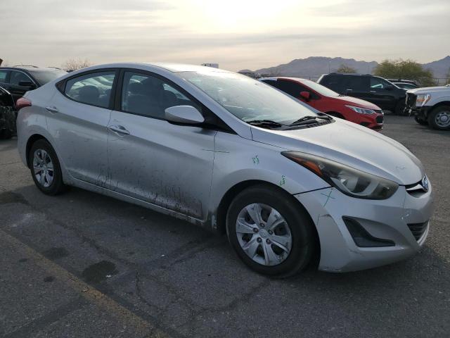Photo 4 from auction – 2016 HYUNDAI ELANTRA SE with VIN 5NPDH4AE0GH710282