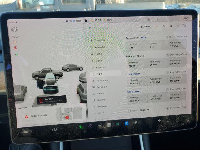 Photo 9 from auction – 2021 TESLA MODEL Y with VIN 5YJYGDEE5MF099724