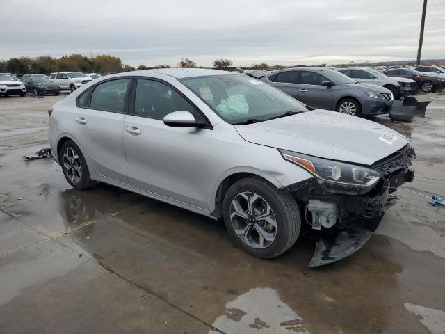 Photo 4 from auction – 2019 KIA FORTE FE with VIN 3KPF24AD9KE120709