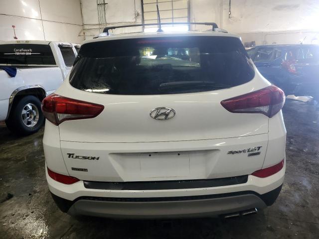 Photo 6 from auction – 2017 HYUNDAI TUCSON LIM with VIN KM8J3CA22HU398342