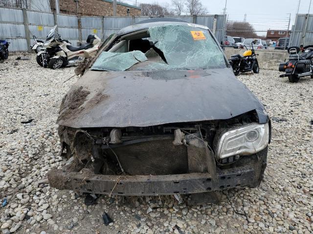 Photo 5 from auction – 2019 CHRYSLER 300 TOURIN with VIN 2C3CCAAG1KH610322