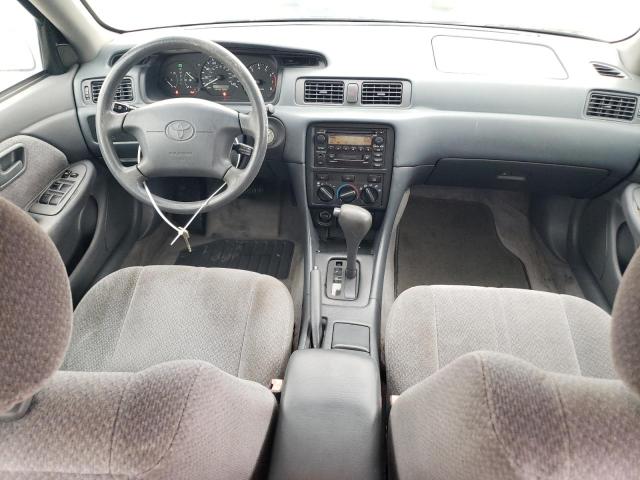 Photo 8 from auction – 2000 TOYOTA CAMRY LE with VIN 4T1BF22K2YU942469