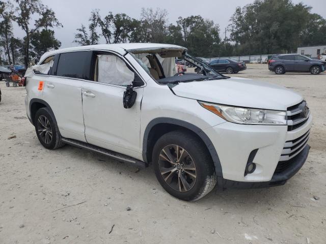 Photo 4 from auction – 2018 TOYOTA HIGHLANDER with VIN 5TDZZRFHXJS277610