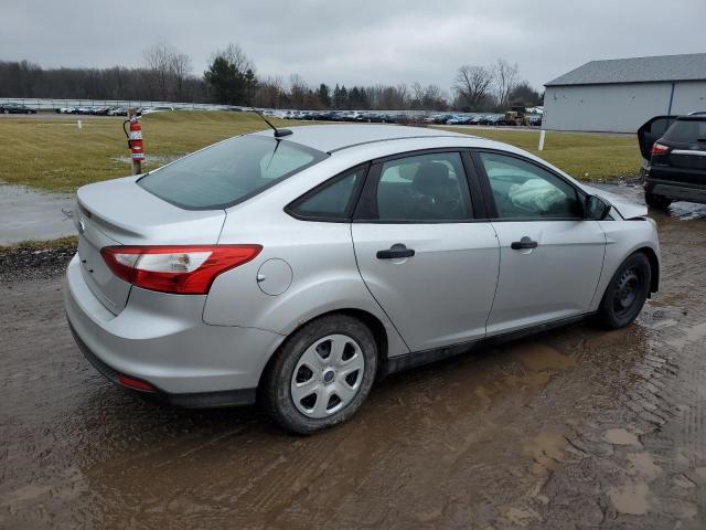 Foto 3 de la subasta – 2014 FORD FOCUS S con VIN 1FADP3E21EL217187