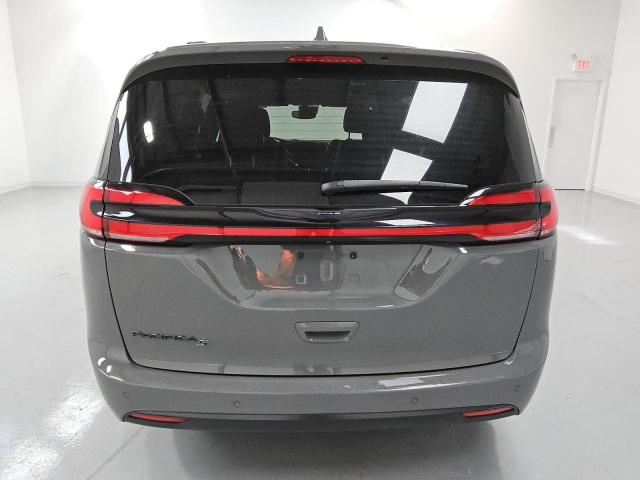 Фото 6 с аукциона – 2022 CHRYSLER PACIFICA T с VIN 2C4RC1FGXNR101844