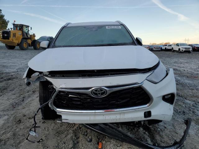 Photo 5 from auction – 2022 TOYOTA HIGHLANDER with VIN 5TDFZRAH8NS101655