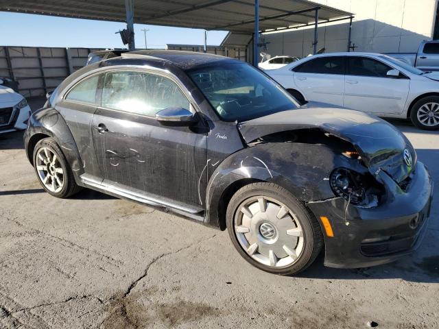 Photo 4 from auction – 2013 VOLKSWAGEN BEETLE with VIN 3VWJP7AT1DM680038