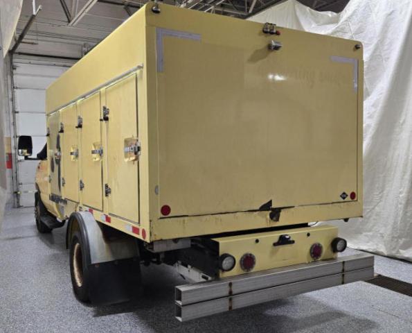 Photo 3 from auction – 2019 FORD ECONOLINE with VIN 1FDXE4FS3KDC57693