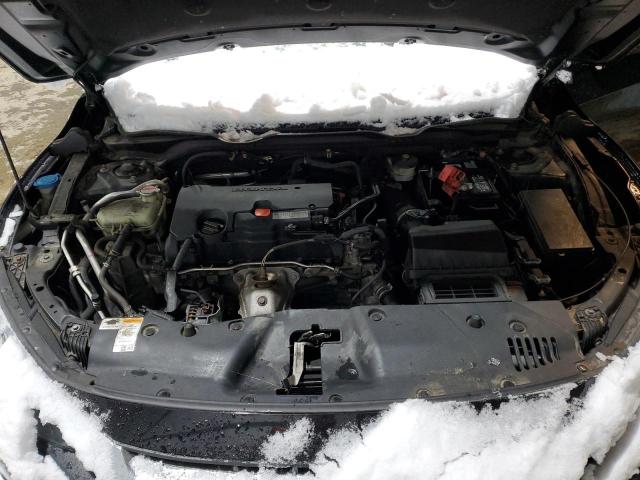 Photo 11 from auction – 2018 HONDA CIVIC LX with VIN 19XFC2F56JE028183