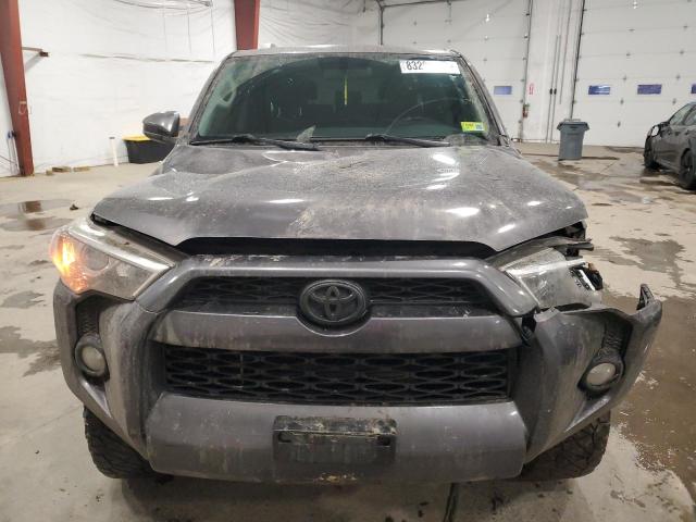 Photo 5 from auction – 2016 TOYOTA 4RUNNER SR with VIN JTEBU5JR2G5319285