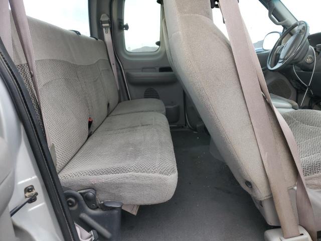 Photo 10 from auction – 2001 FORD F150 with VIN 1FTRX07W21KE96082