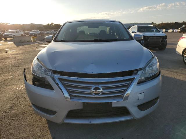 Photo 5 from auction – 2015 NISSAN SENTRA S with VIN 3N1AB7AP9FL679221