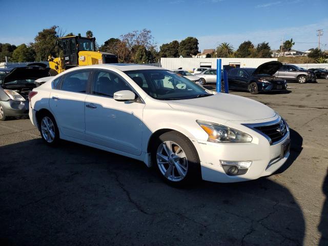 Photo 4 from auction – 2015 NISSAN ALTIMA 2.5 with VIN 1N4AL3AP2FN349221