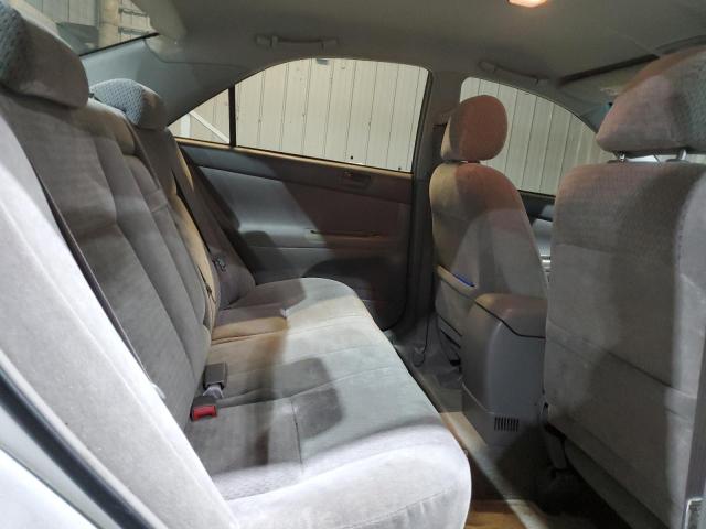 Photo 10 from auction – 2002 TOYOTA CAMRY LE with VIN 4T1BE32K22U007534
