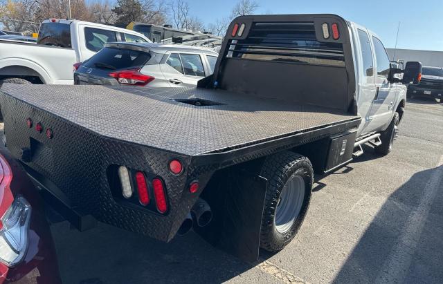 Photo 4 from auction – 2015 FORD F350 SUPER with VIN 1FD8X3HT1FEB12506
