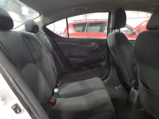 Photo 10 from auction – 2016 NISSAN VERSA S with VIN 3N1CN7APXGL917918