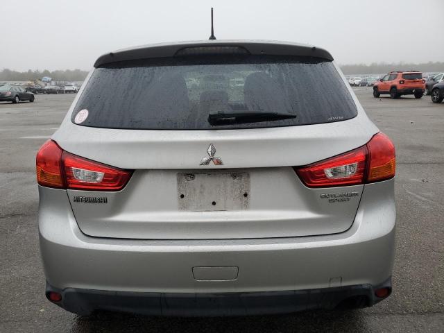Photo 6 from auction – 2015 MITSUBISHI OUTLANDER with VIN 4A4AR3AU6FE024210